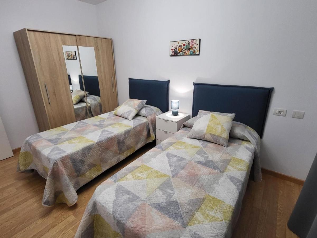 Casa Matele 2 Bed Apt Arona  Exteriör bild